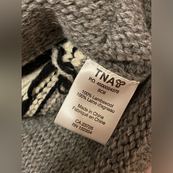 Wilfred TNA Classic Lambswool Sweater / Cardigan - Picture 4 of 4